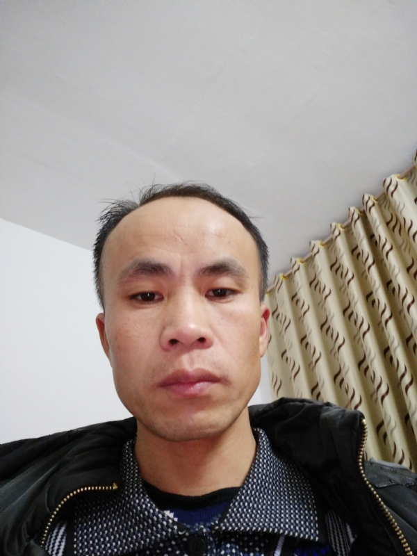 人生相爱的第一张照片--乌鲁木齐相亲服务中心