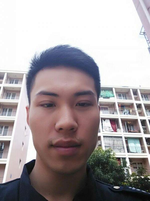 乐天的第一张照片--乌鲁木齐相亲服务中心