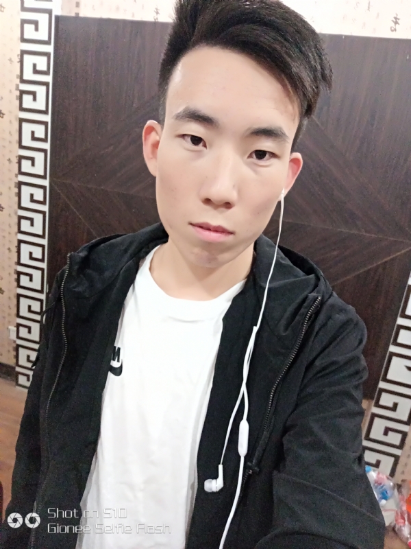 似命珍惜的第一张照片--乌鲁木齐相亲服务中心