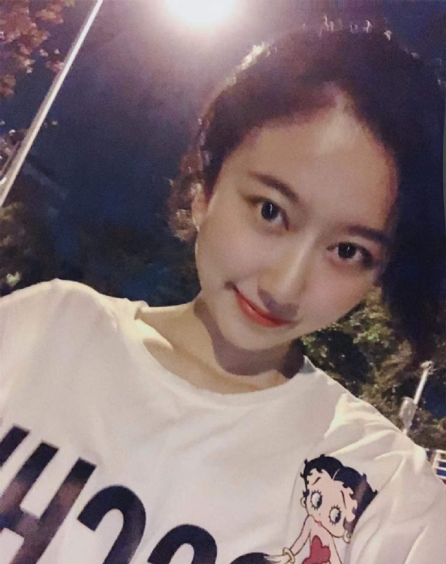 佳佳的第一张照片--乌鲁木齐相亲服务中心