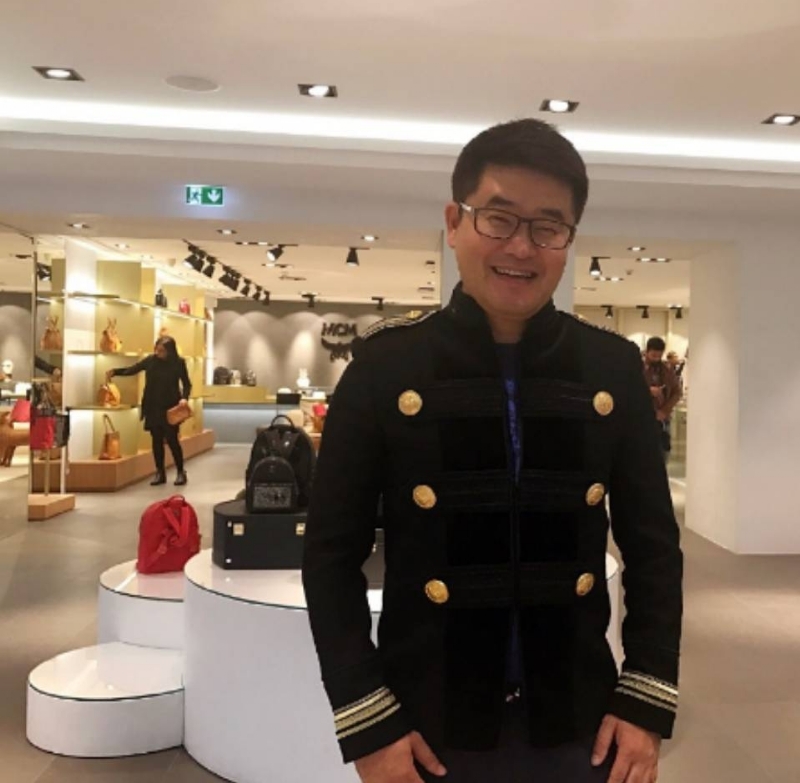 大千世界的第一张照片--乌鲁木齐相亲服务中心