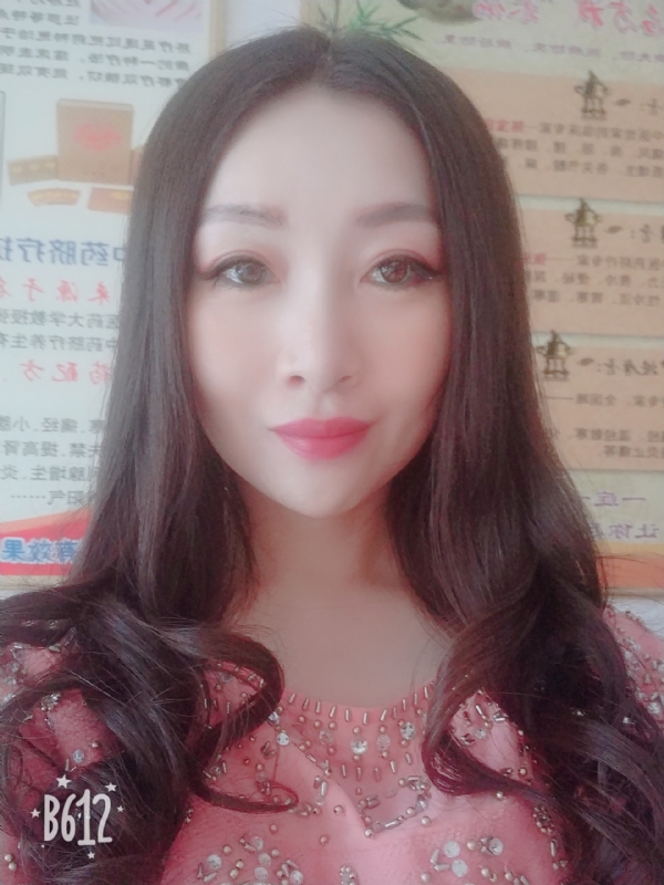 依旧yyl的第一张照片--乌鲁木齐相亲服务中心