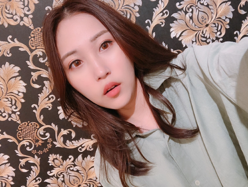張婕兒的第一张照片--乌鲁木齐相亲服务中心
