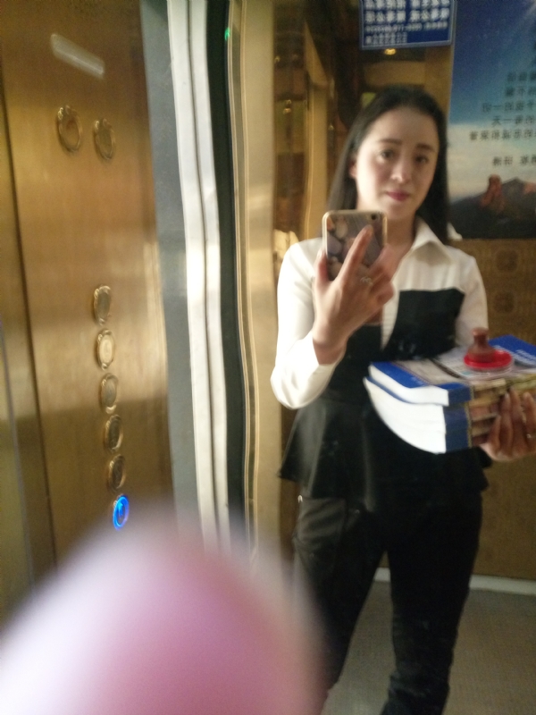 铿锵玫瑰的第一张照片--乌鲁木齐相亲服务中心