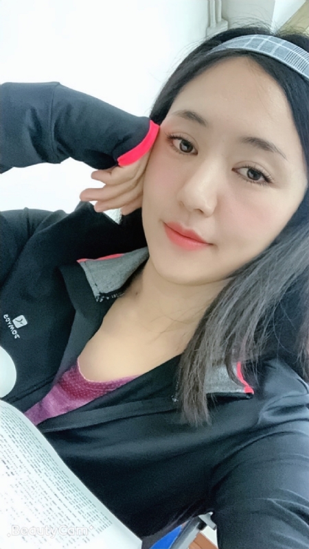 飄兒的第二张照片--乌鲁木齐相亲服务中心