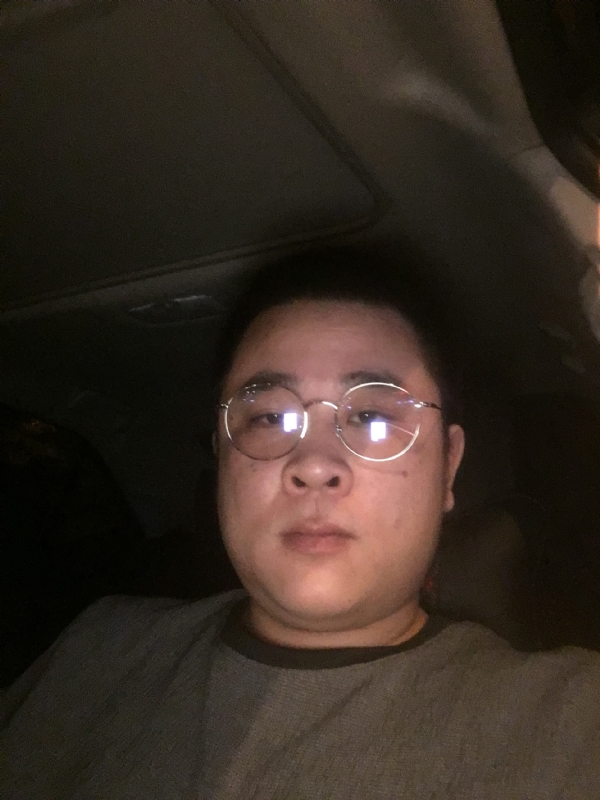 Gang的第一张照片--乌鲁木齐相亲服务中心