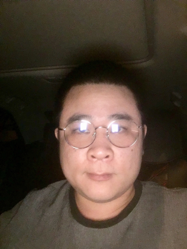 Gang的第二张照片--乌鲁木齐相亲服务中心