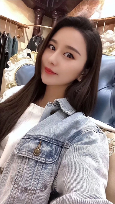 李珊珊的第一张照片--乌鲁木齐相亲服务中心