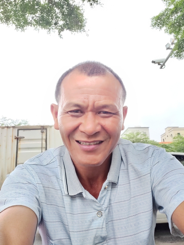 大老的第一张照片--乌鲁木齐相亲服务中心
