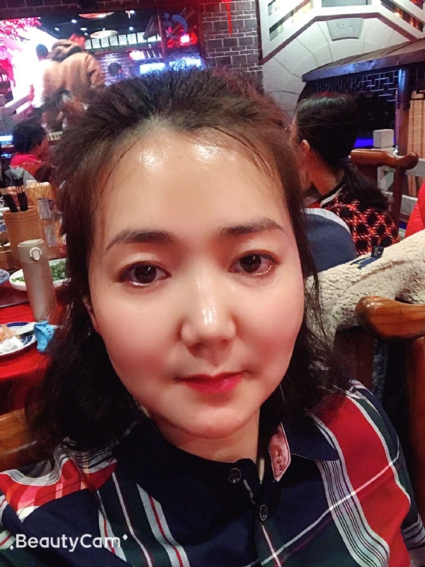 艳儿的第一张照片--乌鲁木齐相亲服务中心