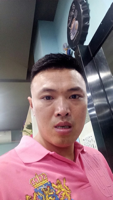 天寻健的第一张照片--乌鲁木齐相亲服务中心