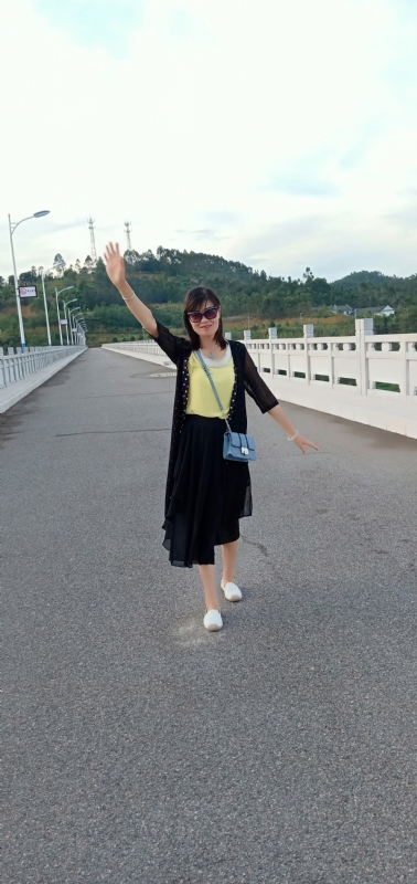 执念的第一张照片--乌鲁木齐相亲服务中心