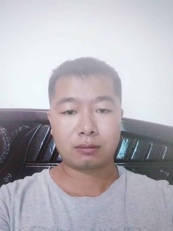 心雨的第二张照片--乌鲁木齐相亲服务中心