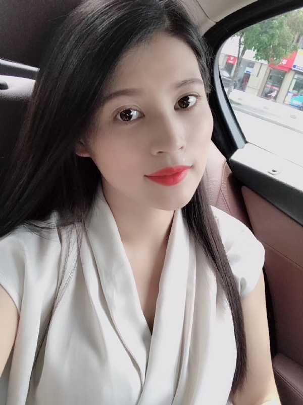 玲子的第一张照片--乌鲁木齐相亲服务中心