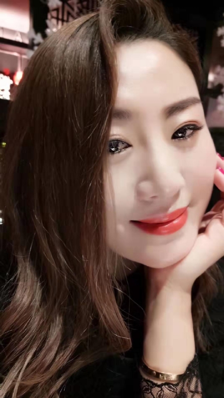 朴凡的第一张照片--乌鲁木齐相亲服务中心