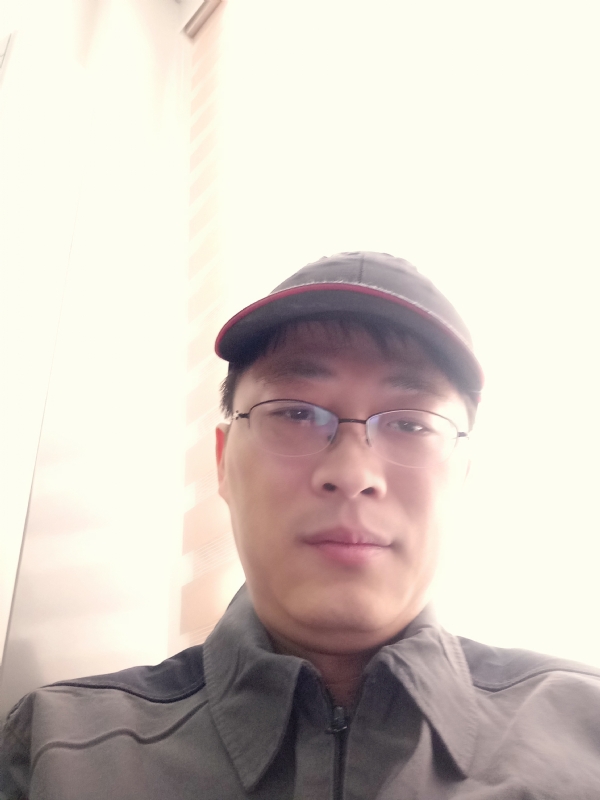 小马哥的第一张照片--乌鲁木齐相亲服务中心
