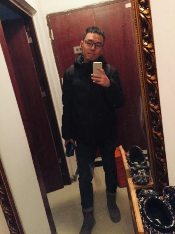 Ashould的第一张照片--乌鲁木齐相亲服务中心