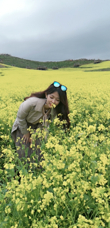 小桃花的第一张照片--乌鲁木齐相亲服务中心