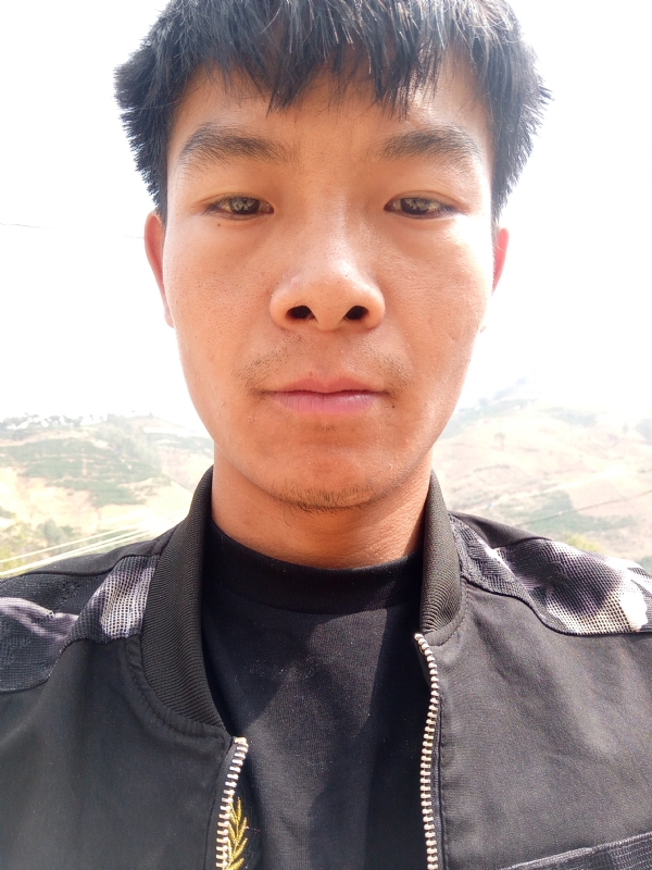 唐伟的第一张照片--乌鲁木齐相亲服务中心