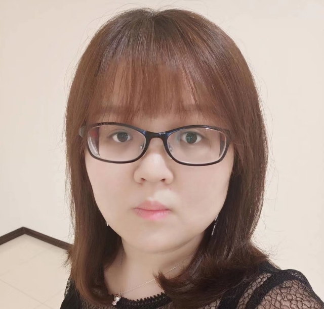 lily的第一张照片--乌鲁木齐相亲服务中心