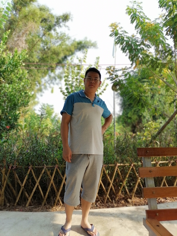 细水长流的第一张照片--乌鲁木齐相亲服务中心