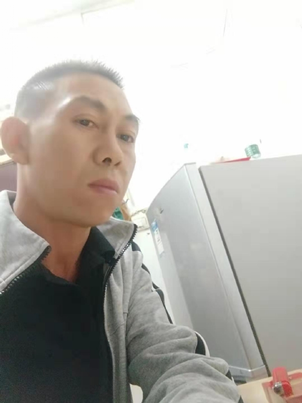 相信自己的第一张照片--乌鲁木齐相亲服务中心