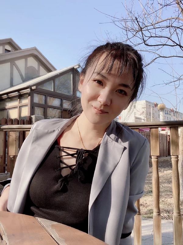 包容的第三张照片--乌鲁木齐相亲服务中心
