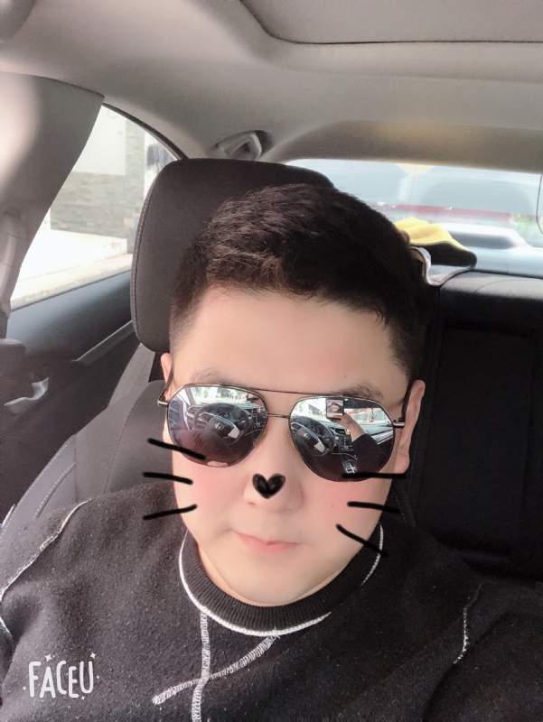 Frt的第一张照片--乌鲁木齐相亲服务中心