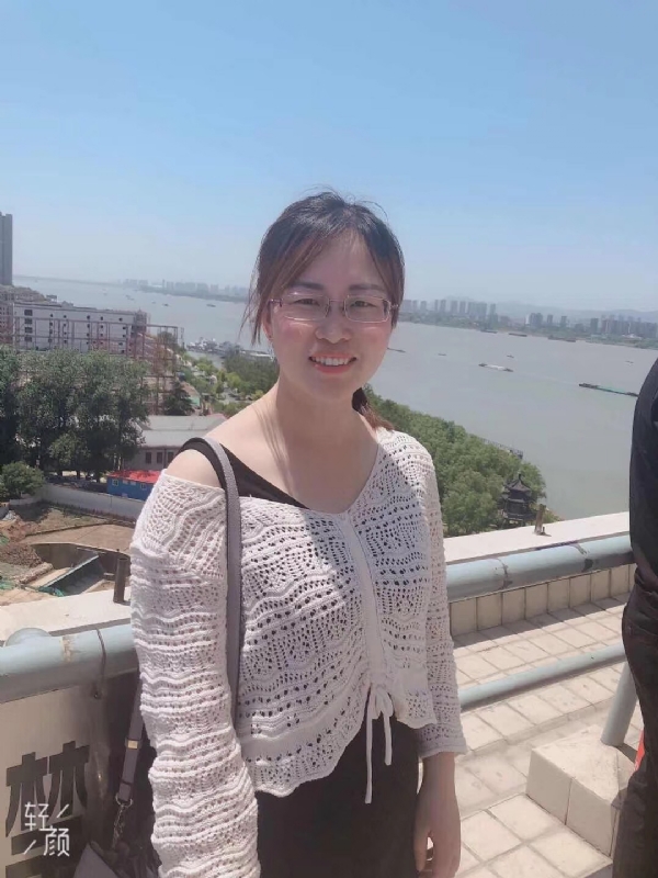 随缘的第一张照片--乌鲁木齐相亲服务中心