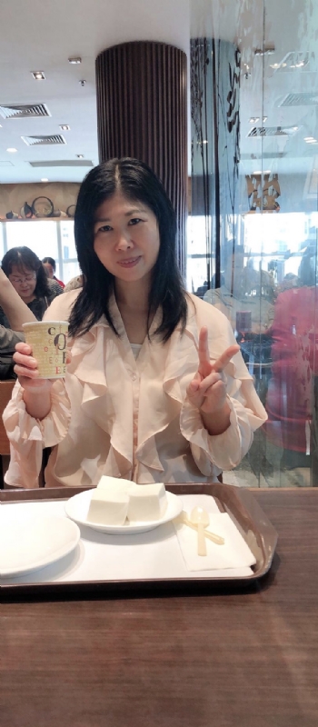 Lina的第一张照片--乌鲁木齐相亲服务中心