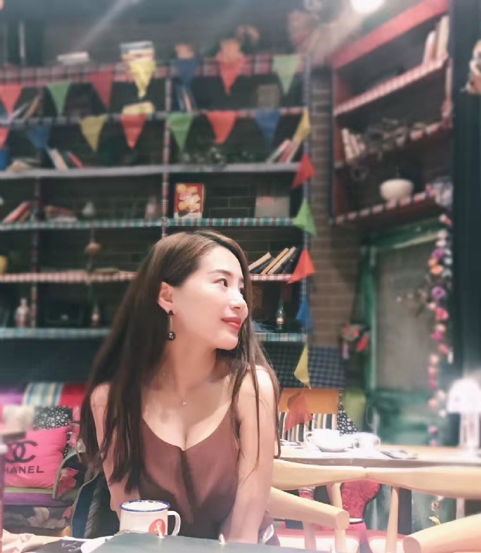 zoe的第二张照片--乌鲁木齐相亲服务中心