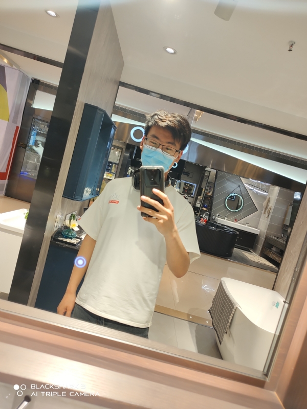 一生平安的第一张照片--乌鲁木齐相亲服务中心