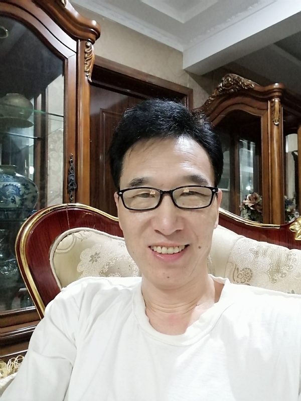 我在这里的第一张照片--乌鲁木齐相亲服务中心