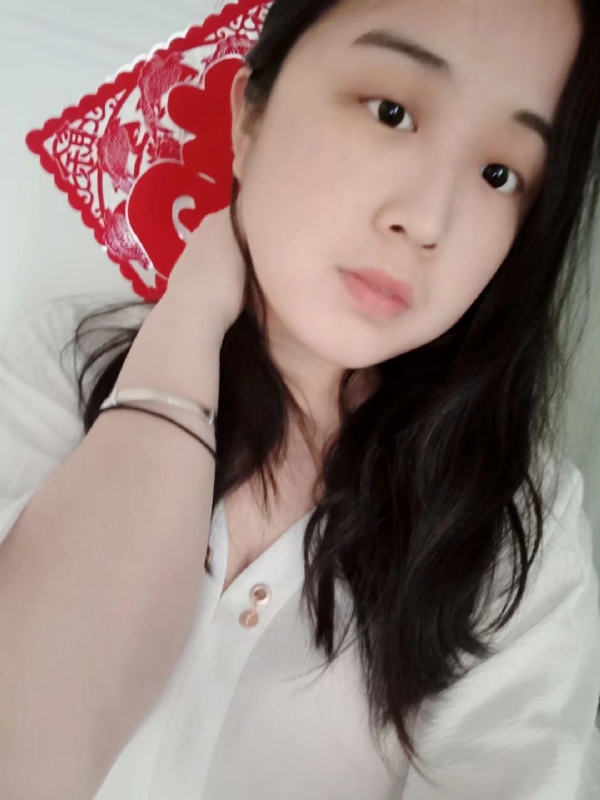 百合的第一张照片--乌鲁木齐相亲服务中心