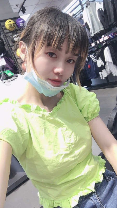 婀娜袅袅的第一张照片--乌鲁木齐相亲服务中心