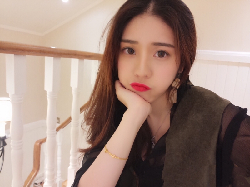 陈怡的第一张照片--乌鲁木齐相亲服务中心