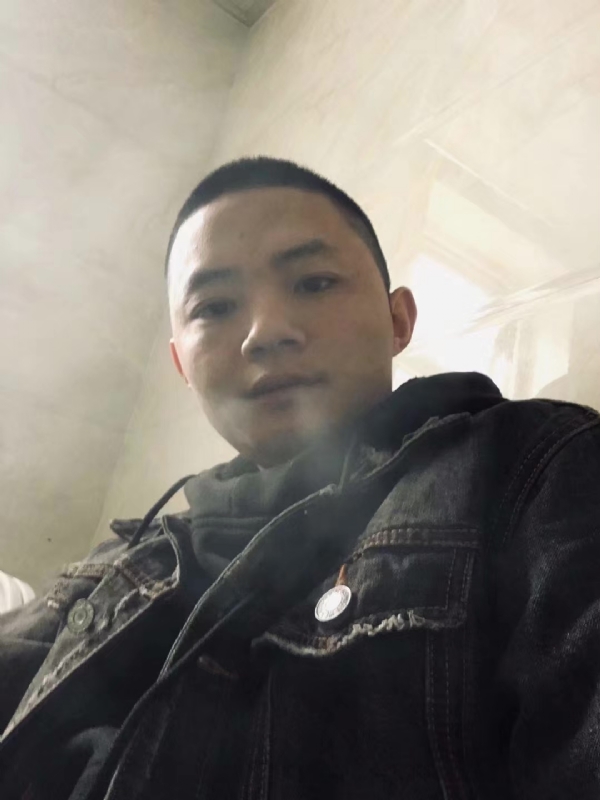 来的第一张照片--乌鲁木齐相亲服务中心