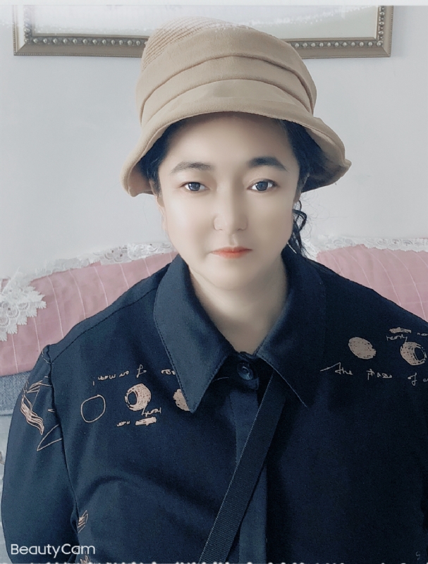蕾蕾的第一张照片--乌鲁木齐相亲服务中心