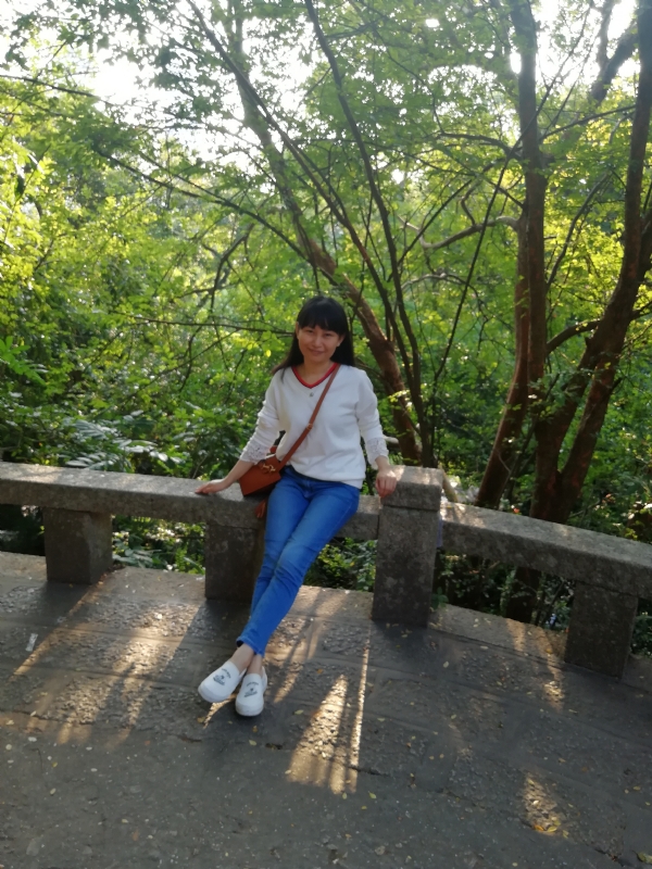 夏陌的第一张照片--乌鲁木齐相亲服务中心