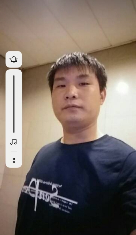 等着幸福来敲门的第一张照片--乌鲁木齐相亲服务中心
