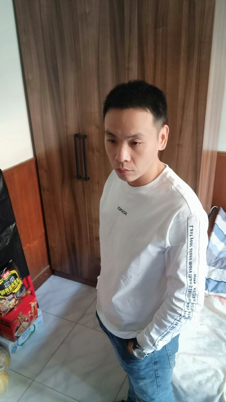 没有蜡笔的小航的第二张照片--乌鲁木齐相亲服务中心
