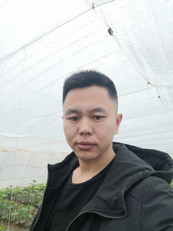 宇成的第二张照片--乌鲁木齐相亲服务中心