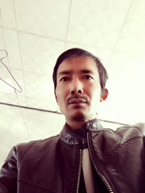 好久好久的第四张照片--乌鲁木齐相亲服务中心