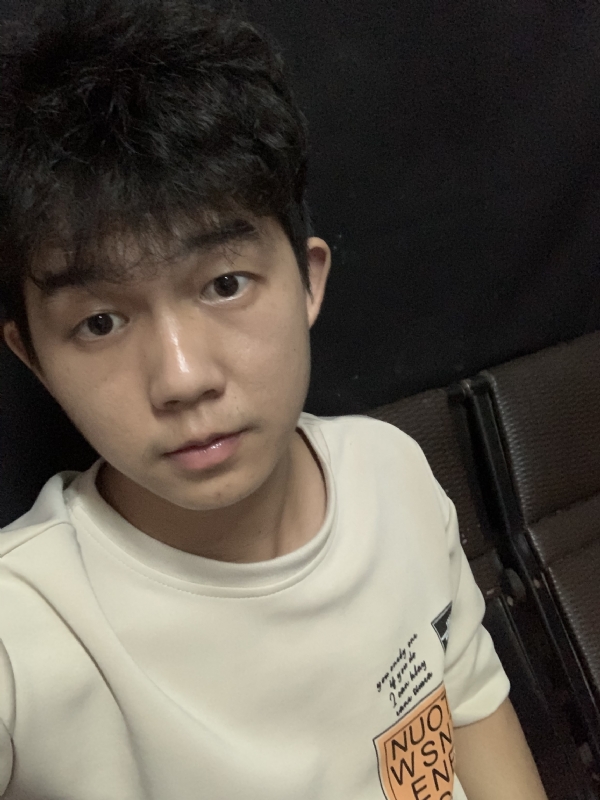 na?s?s的第一张照片--乌鲁木齐相亲服务中心