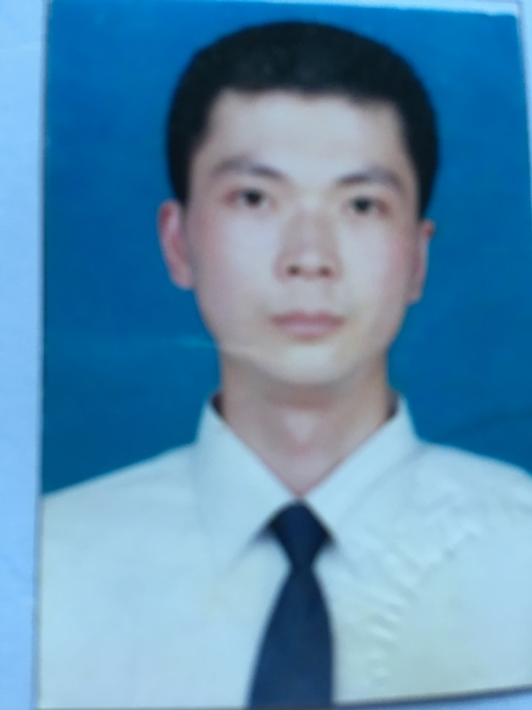 医者仁心的第一张照片--乌鲁木齐相亲服务中心