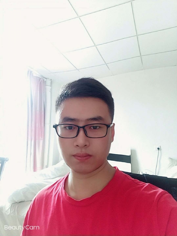 已是深秋的第一张照片--乌鲁木齐相亲服务中心