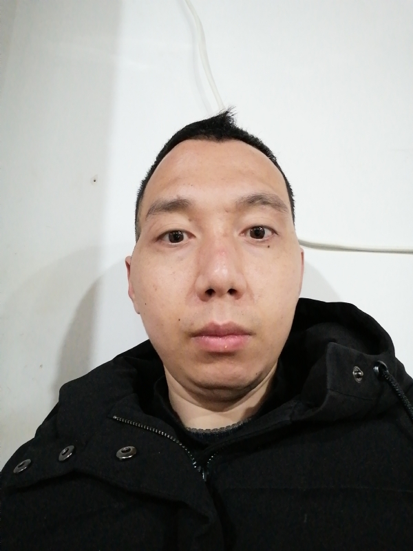 我要捡钱的第一张照片--乌鲁木齐相亲服务中心
