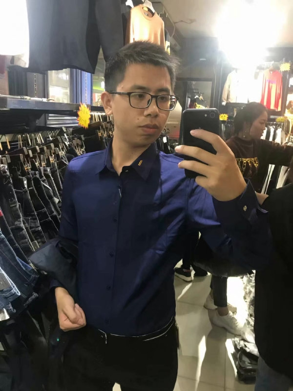 叶自飘零的第一张照片--乌鲁木齐相亲服务中心