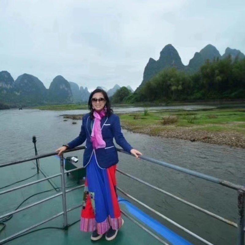 julia的第一张照片--乌鲁木齐相亲服务中心