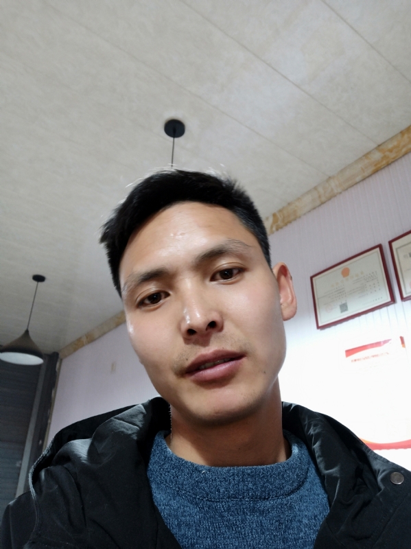 huihui的第一张照片--乌鲁木齐相亲服务中心